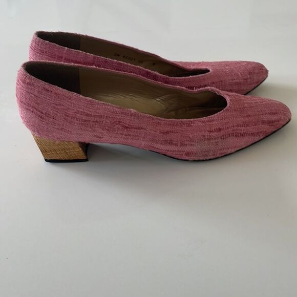 Stuart Weitzman Vintage Tweed Shoes - Picture 3 of 8